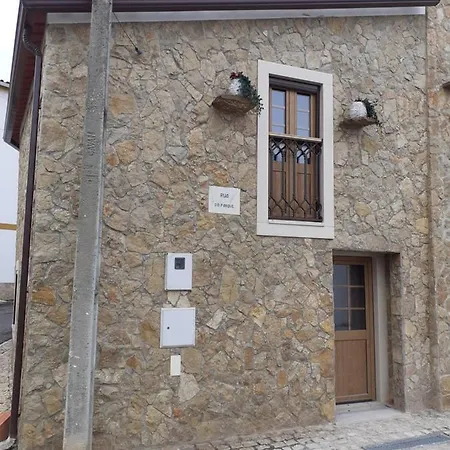 Village House - Casa Da Aldeia * Martim Joanes